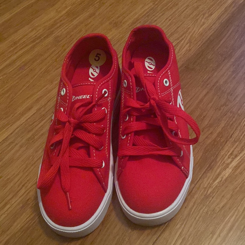 Red Heelys - Picture 4 of 7